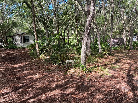 4th image of 117 County Road 207a E