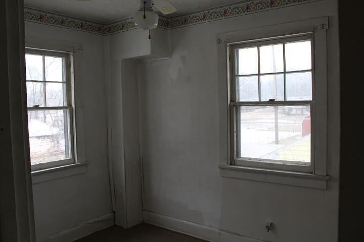 2nd image of 2234 Milbourne Ave