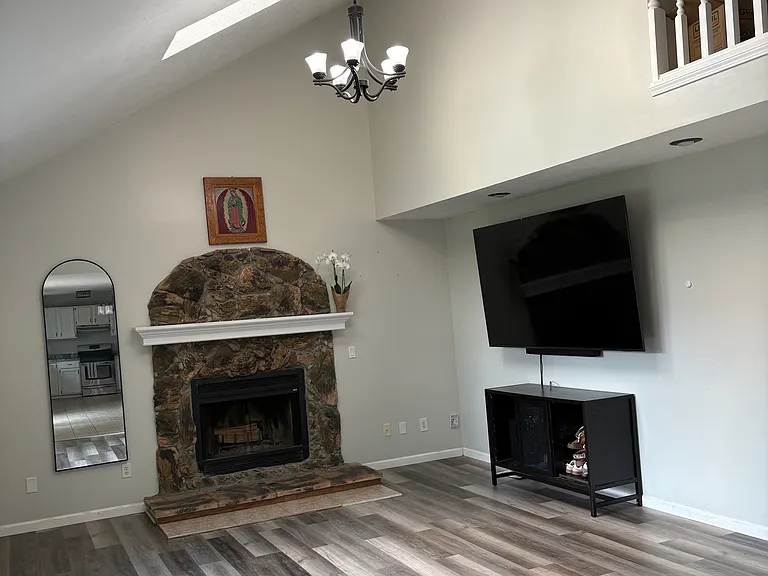 2102 Parker Ave — Photo 2