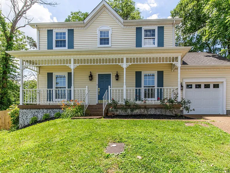 109 Welshwood Ct — Photo 1