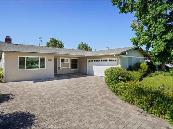 23343 Hartland St, West Hills, CA 91307