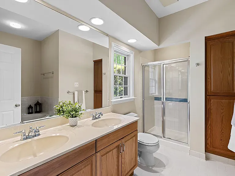 2702 Summerview Way #103 — Photo 9