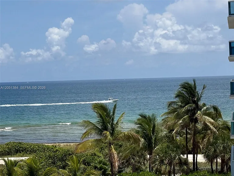9201 Collins Ave #521 — Photo 1