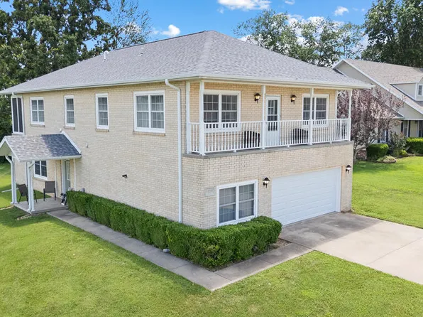 1110 Lake Road Drive, Cassville, MO 65625