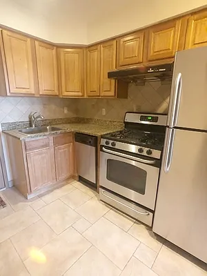 Rented by NY Space Finders Inc. | media 17