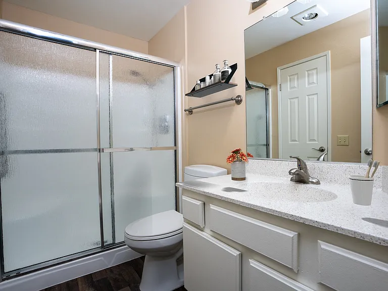 55+ FountainGlen Goldenwest Senior Apartments — Photo 9