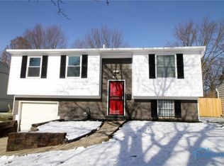 4226 Wickford Point Dr, Toledo, OH 43607