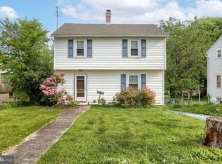 4320 Ethel St, Harrisburg, PA 17109
