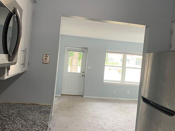4th image of 2626 McMenemy St APT A