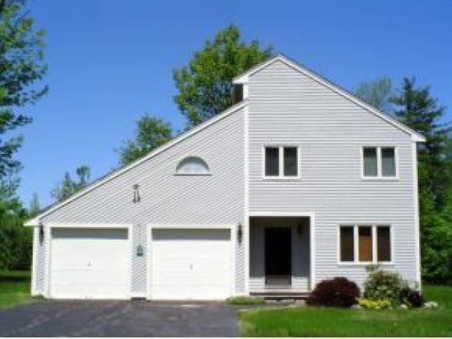 1st image of 12 Drew Woods Dr