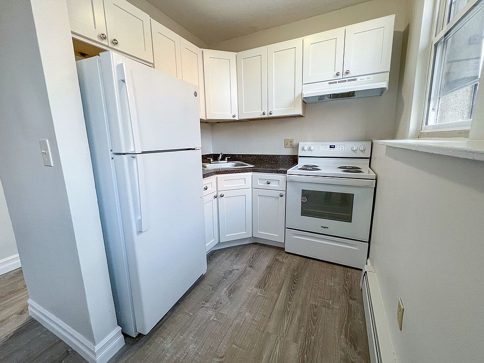 1st image of 322 Hudson St APT Bb3