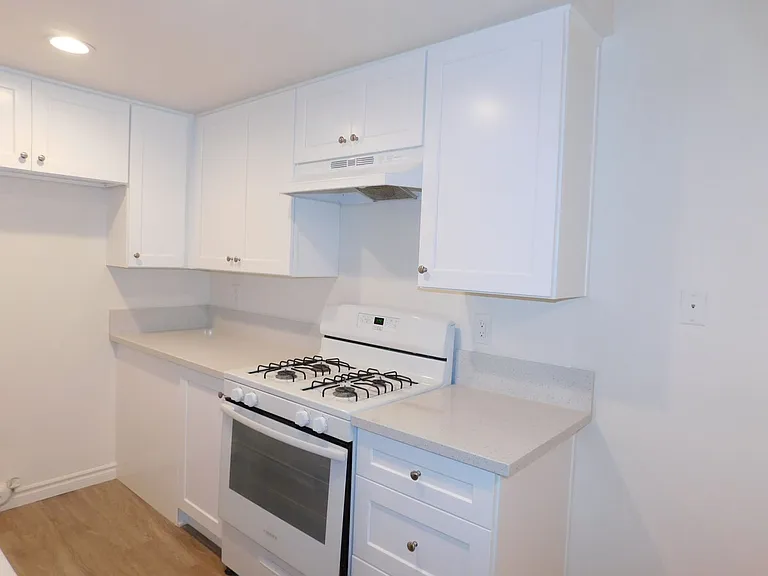 KIN4831 — Photo 10