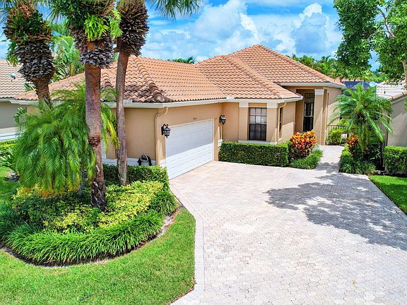 2nd image of 4464 Barclay Fair Way
