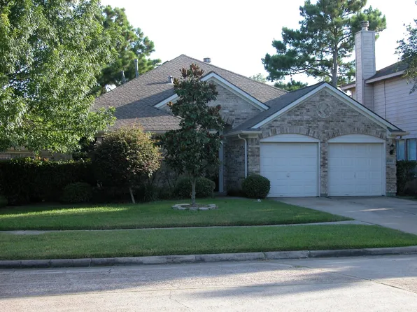 20303 Misty Cove Dr, Katy, TX 77449