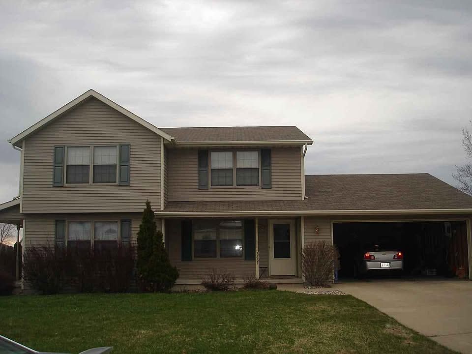 2nd image of 2831 Capricorn Dr