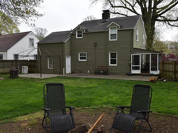 4th image of 6608 Glenwood Ave