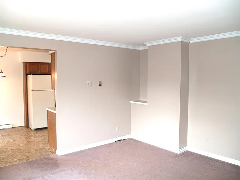 4206 Packard St #6 — Photo 5