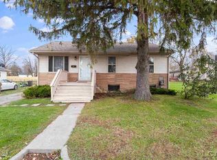 918 Division St, Adrian, MI 49221