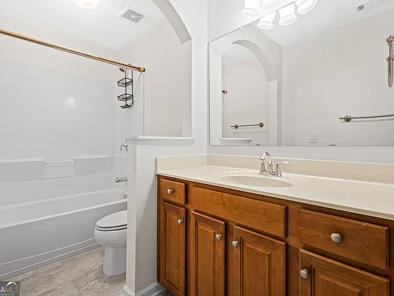 7911 Brass Lantern Dr — Photo 15