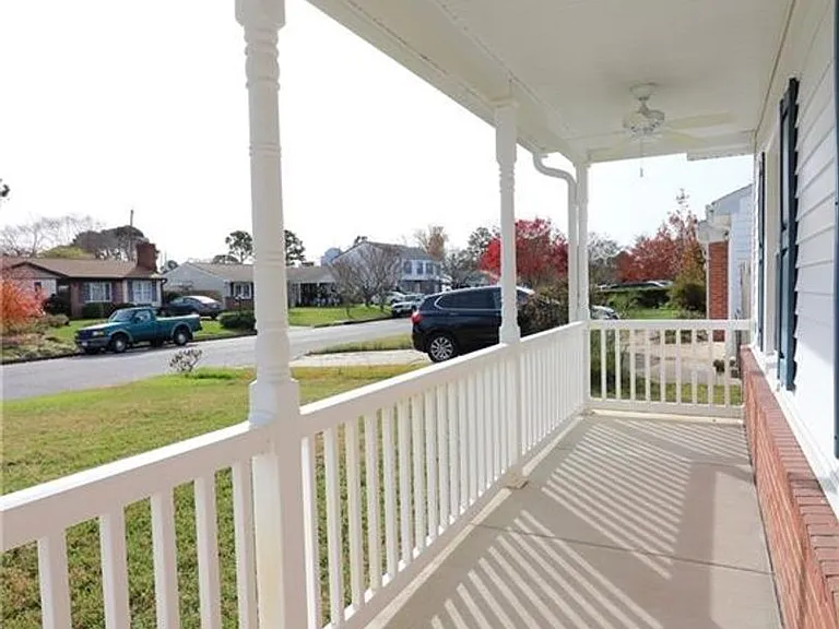 615 Minute Men Rd — Photo 2