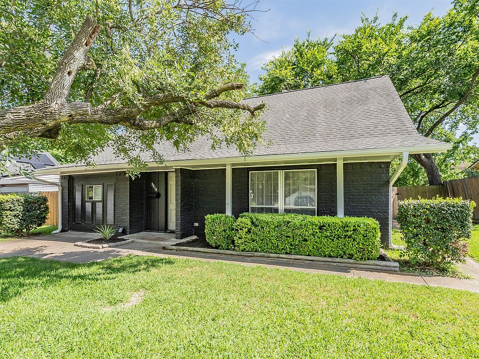 1st image of 3214 Ridgeview Cir
