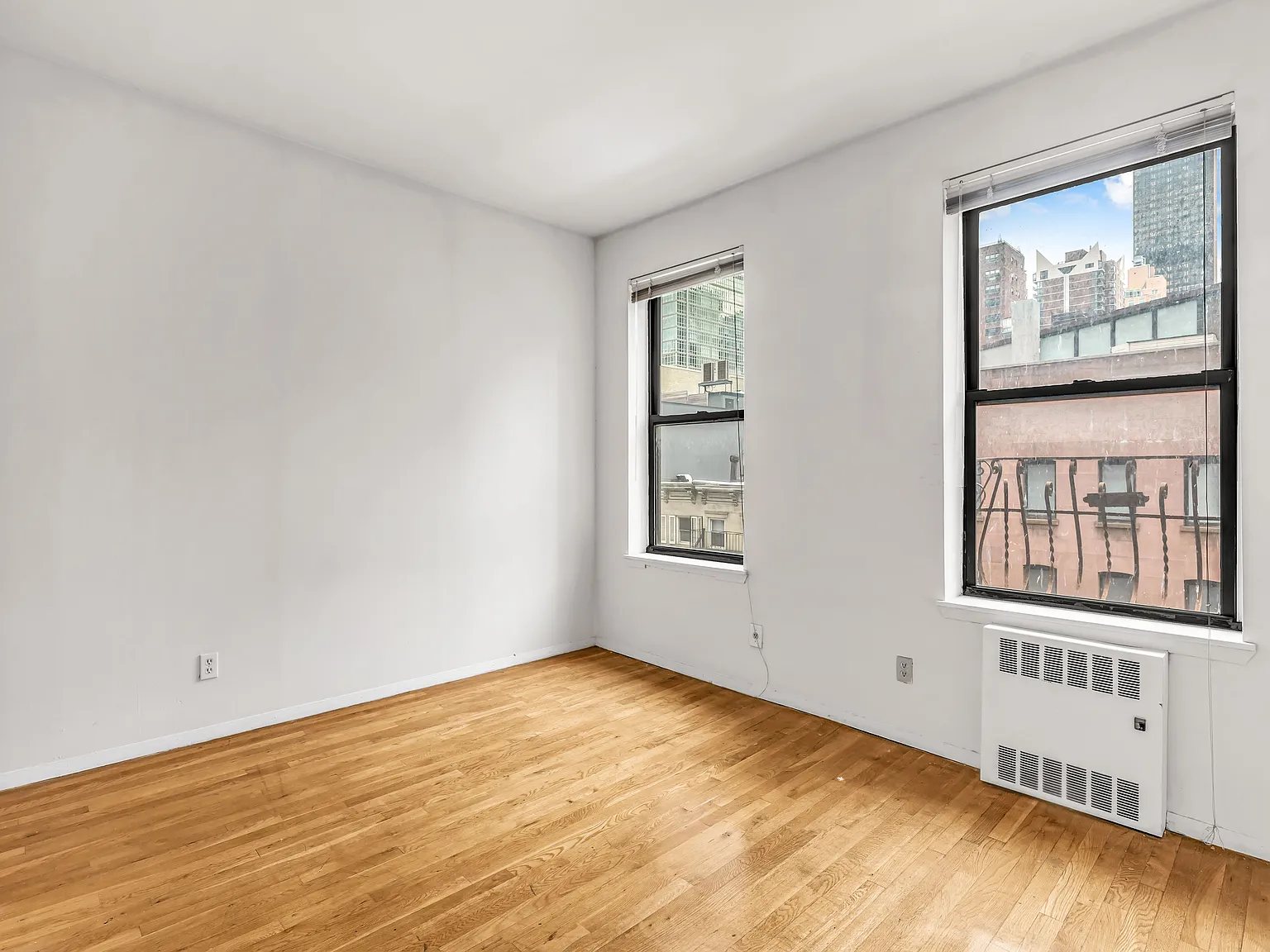 239 East 53rd Street — Photo 3