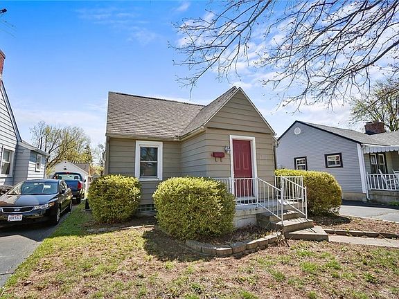 3rd image of 2854 Kenview Ave