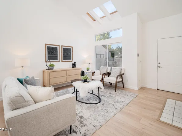 3211 E LAVEY Lane #103, Phoenix, AZ 85032