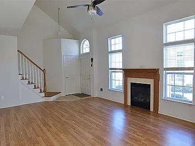 4101 Schindler Dr N — Photo 2