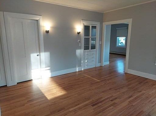 5th image of 140-142 Pearl St #1