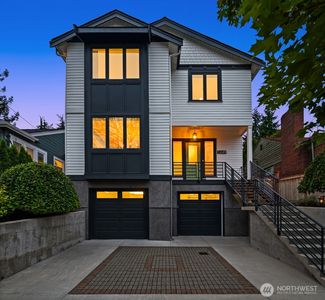 5249 36th Avenue NE, Seattle, WA, 98105
