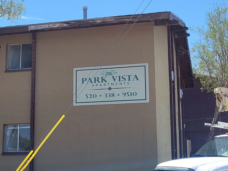 Park Vista Apartments — Photo 5