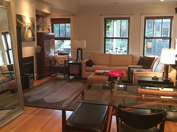 2nd image of 1431 W Edgewater Ave #1