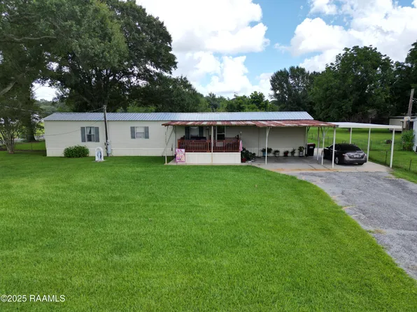 719 Wagon Trail Rd, Carencro, LA 70520