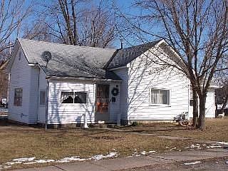 1st image of 308 Parke St