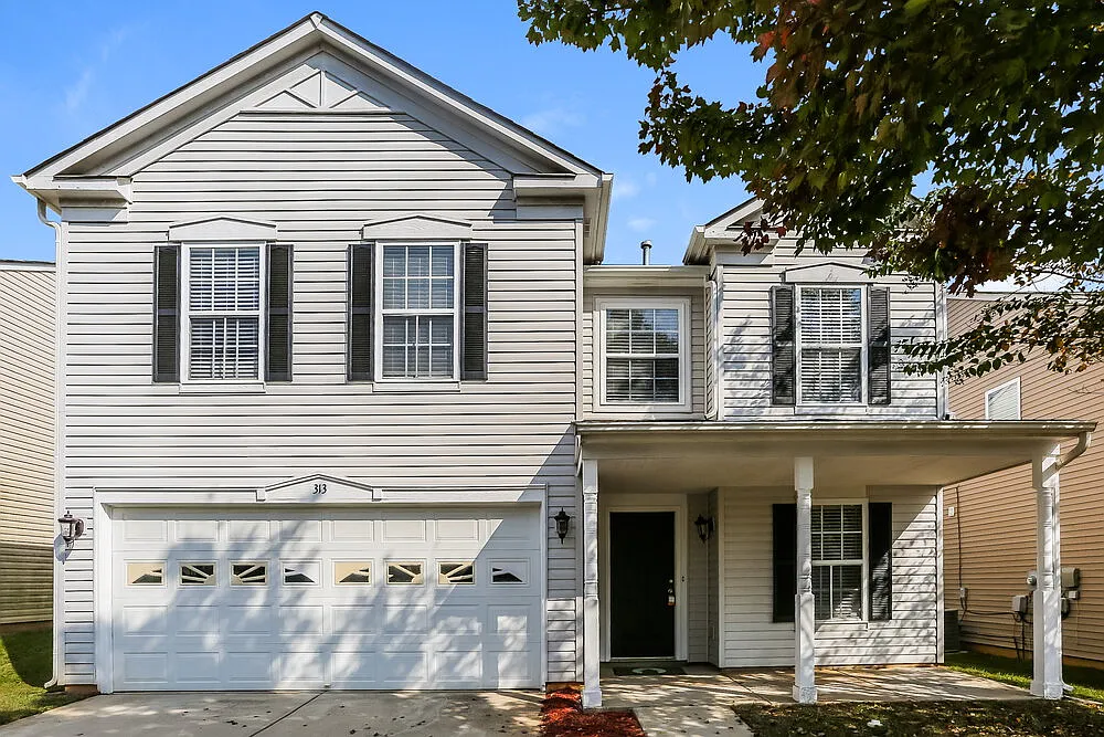 3 bed, 2.5 bath, 2039 sqft, $1,855 — Photo 1