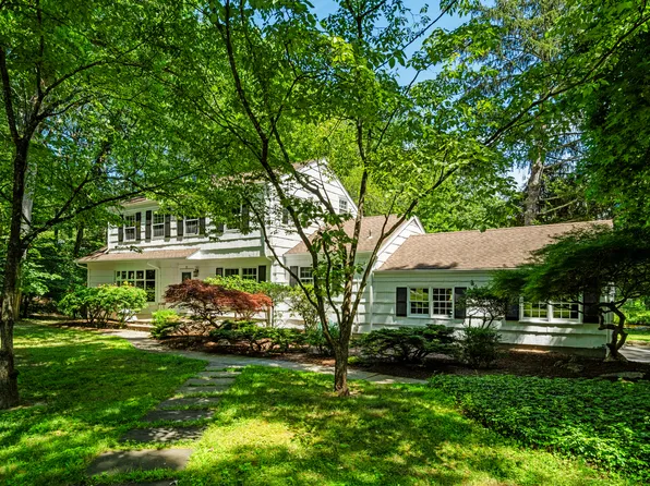 21 Timber Mill Road, Stamford, CT 06903