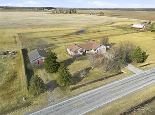 2082 W Parish Rd, Midland, MI