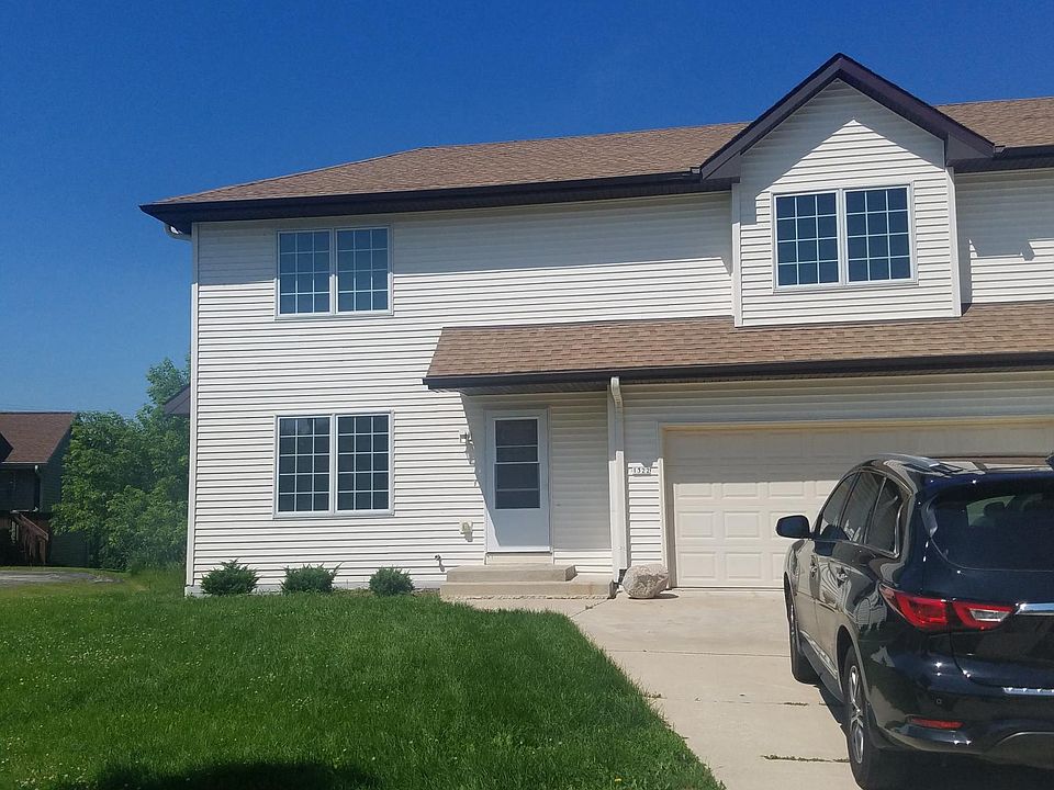 1st image of 1324 E Buckwood Dr