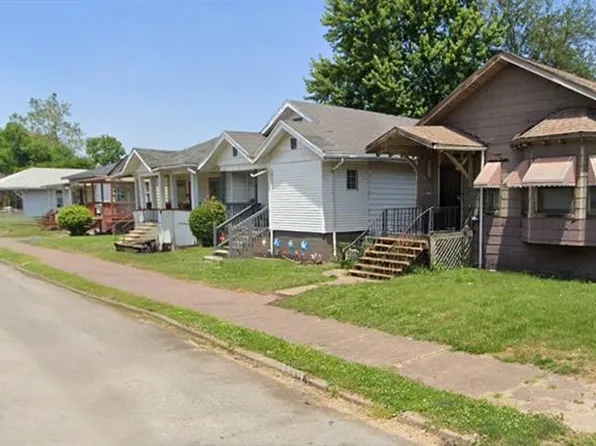 1915 College Ave, East Saint Louis, IL 62205