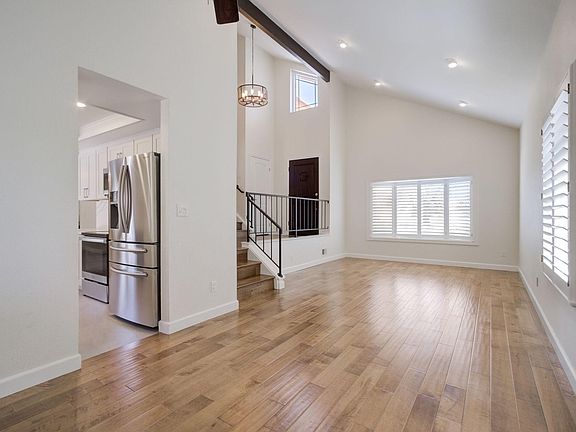 5th image of 2971 Silverland Dr