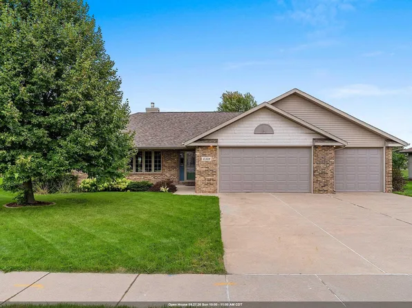2328 Lost Dauphin Rd, De Pere, WI 54115