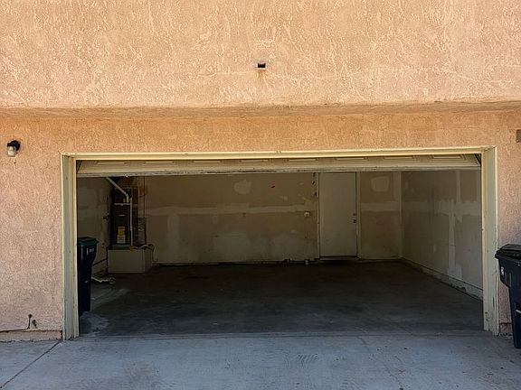 4th image of 1827 E Avenue J10