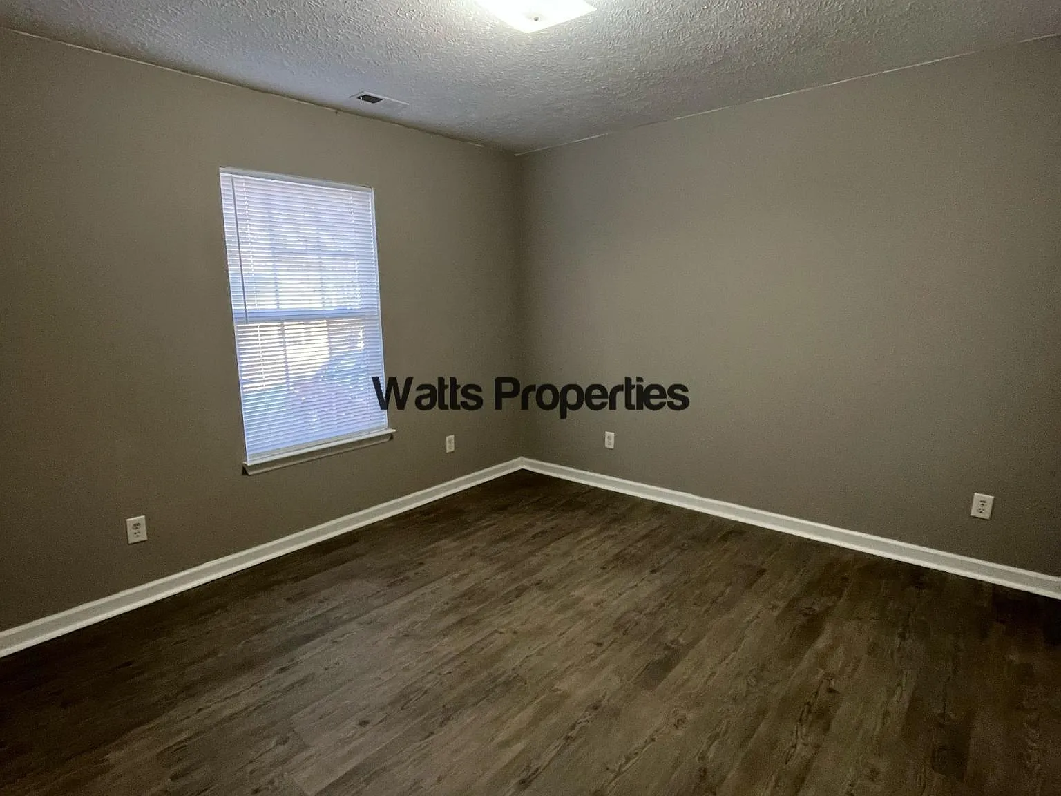 2 bed, 828 sqft, $925 — Photo 3