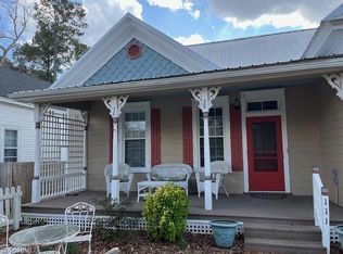 111 College St, Littleton, NC 27850