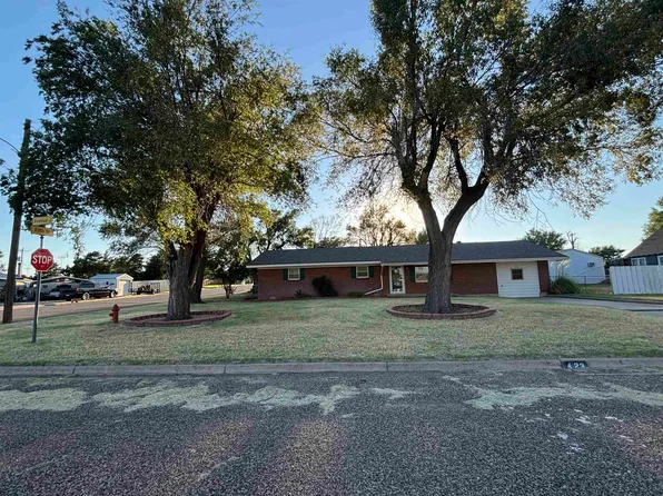 423 Avenue J, Beaver, OK 73932