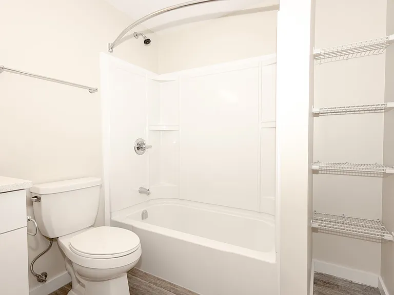 1415 Rothesay St #10 — Photo 31