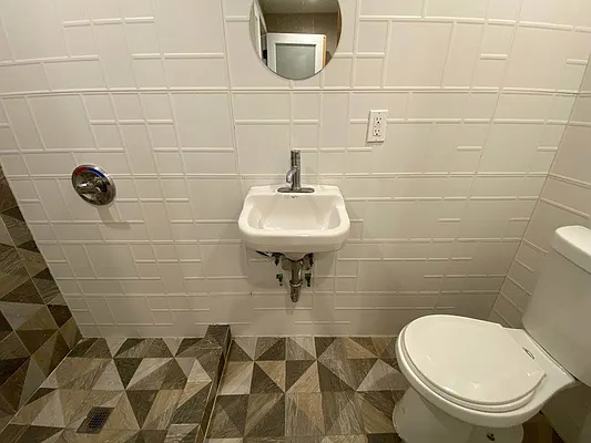 Rented by Doorway NYC, LLC | media 4