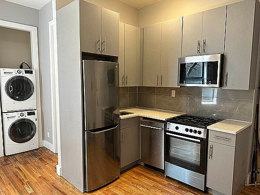 1st image of 102 E 116th St APT 3C
