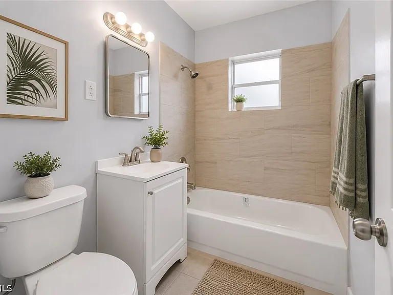 1527 Gardenia Ave — Photo 23